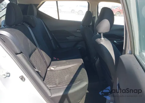 2024 Nissan Kicks Sv Xtronic Cvt z USA, uszkodzony, nr VIN 3N1CP5CV3RL504056